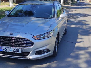 Ford Mondeo foto 4