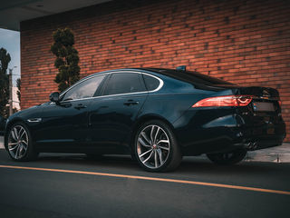 Jaguar Xf foto 6