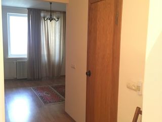 Apartament cu 2 camere, 45 m², Poșta Veche, Chișinău foto 4