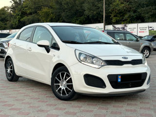 KIA Rio foto 5