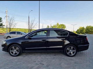 Volkswagen Passat foto 2