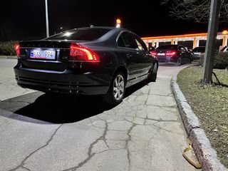 Volvo S80 foto 1