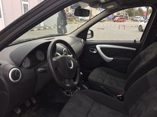 Dacia Logan foto 6