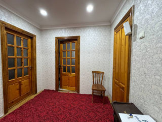 Apartament cu 2 camere, 55 m², Botanica, Chișinău foto 7