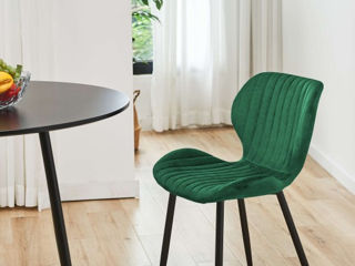 Scaun pentru cafenele ce combină stilul elegant și designul modern cu confortul ridicat