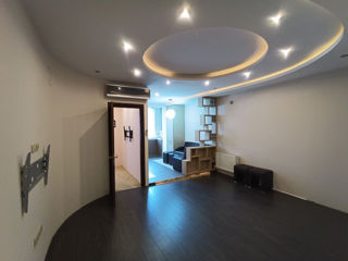 Apartament cu 2 camere, 58 m², Centru, Chișinău foto 5