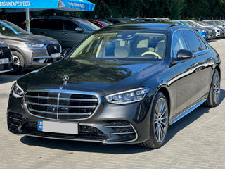 Mercedes S-Class foto 1