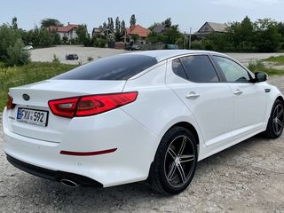 Kia Optima foto 5