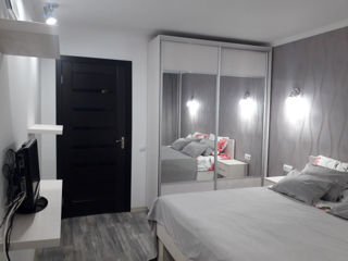 Apartament cu 2 camere, 72 m², Botanica, Chișinău