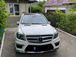 Mercedes GL-Class