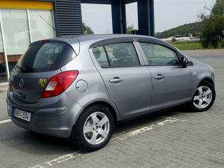 Opel Corsa foto 4