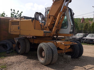 Excavator Liebherr 900 Litronic foto 3