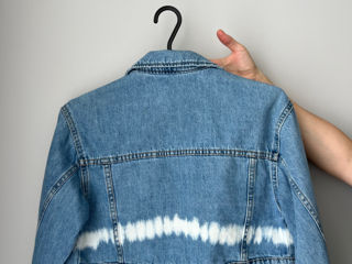Vând geaca din jeans(Zara) foto 3