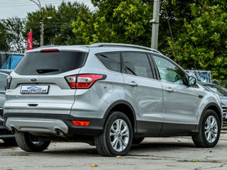 Ford Kuga foto 5