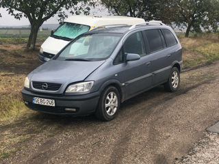 Opel Zafira foto 4