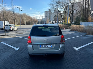 Opel Zafira foto 4