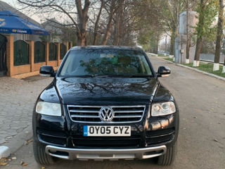 Volkswagen Touareg foto 9