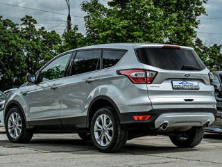 Ford Kuga foto 3