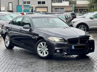 BMW 5 Series foto 1