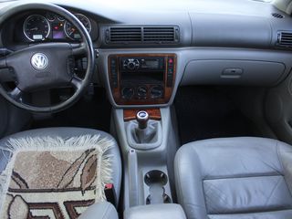 Volkswagen Passat foto 8