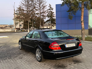 Mercedes E-Class foto 7