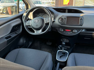 Toyota Yaris foto 5