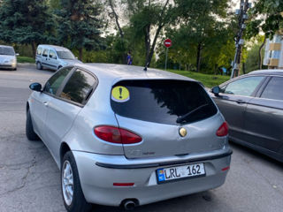 Alfa Romeo 147 foto 5