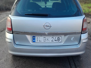 Opel Astra foto 8