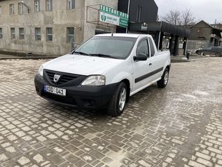 Dacia Logan foto 1