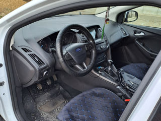 Ford Focus foto 5