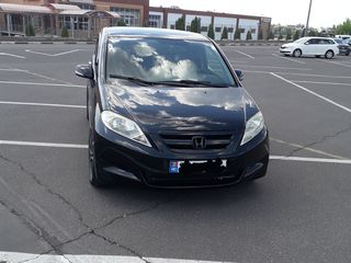 Honda FR-V foto 1