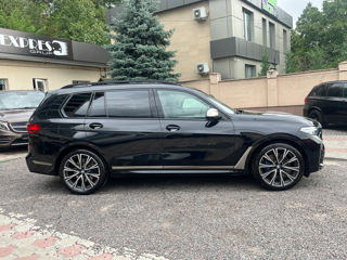 BMW X7 foto 4