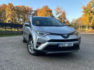 Toyota Rav 4 foto 2