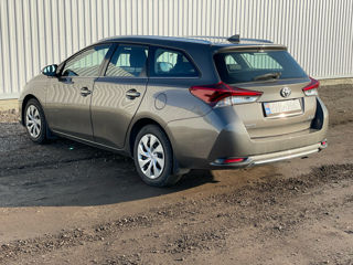 Toyota Auris foto 5