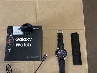 Samsung Galaxy Watch foto 1