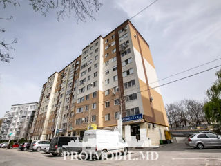 Apartament cu 2 camere, 55 m², Botanica, Chișinău foto 16