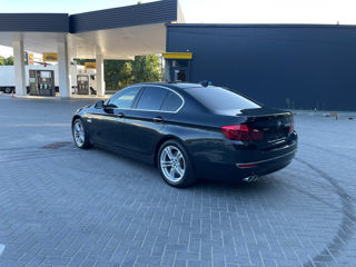 BMW 5 Series foto 5