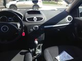 Renault Clio foto 6