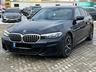 BMW 5 Series foto 1