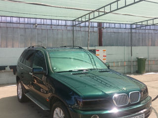 BMW X5 foto 1