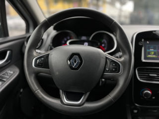 Renault Clio foto 11