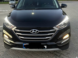 Hyundai Tucson foto 2