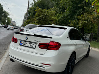 BMW 3 Series foto 9