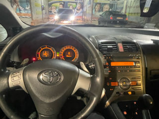 Toyota Auris foto 9