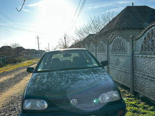 Volkswagen Golf foto 2