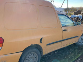 Volkswagen Caddy foto 2