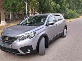 Peugeot 5008 foto 2