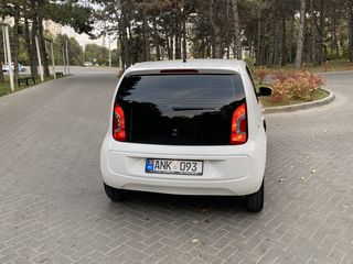 Volkswagen up! foto 5