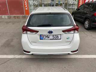 Toyota Auris foto 3