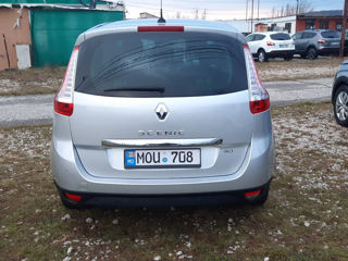 Renault Grand Scenic foto 3